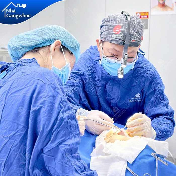 Nâng mũi cấu trúc có an toàn không? Có gây ra biến chứng nào không?