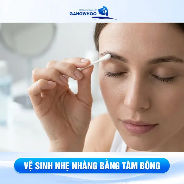 Phun lông mày bị nổi mụn nước nguyên nhân do đâu? Cách xử lý ra sao?