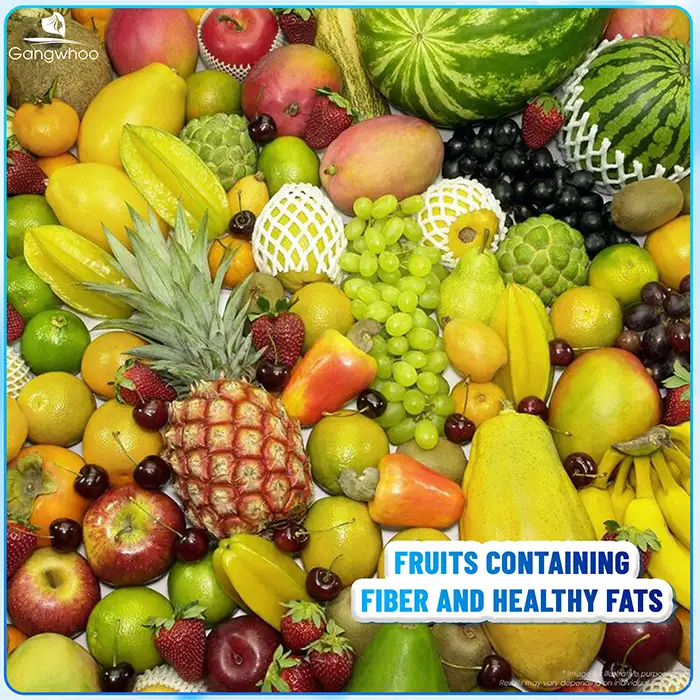 What fruits should you eat after eyelid surgery to promote faster healing and prevent unsightly scarring?